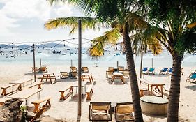Villa Đảo Hoa Vàng Cam Ranh - Venue Travel